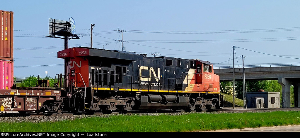 CN 2236